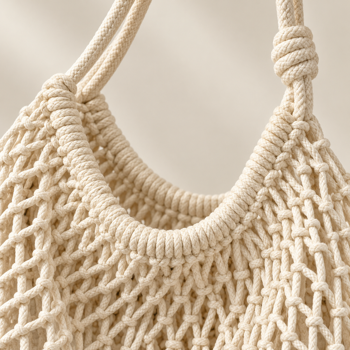 Rope Handle Net Shopper, close-up of the open weave and visible construction