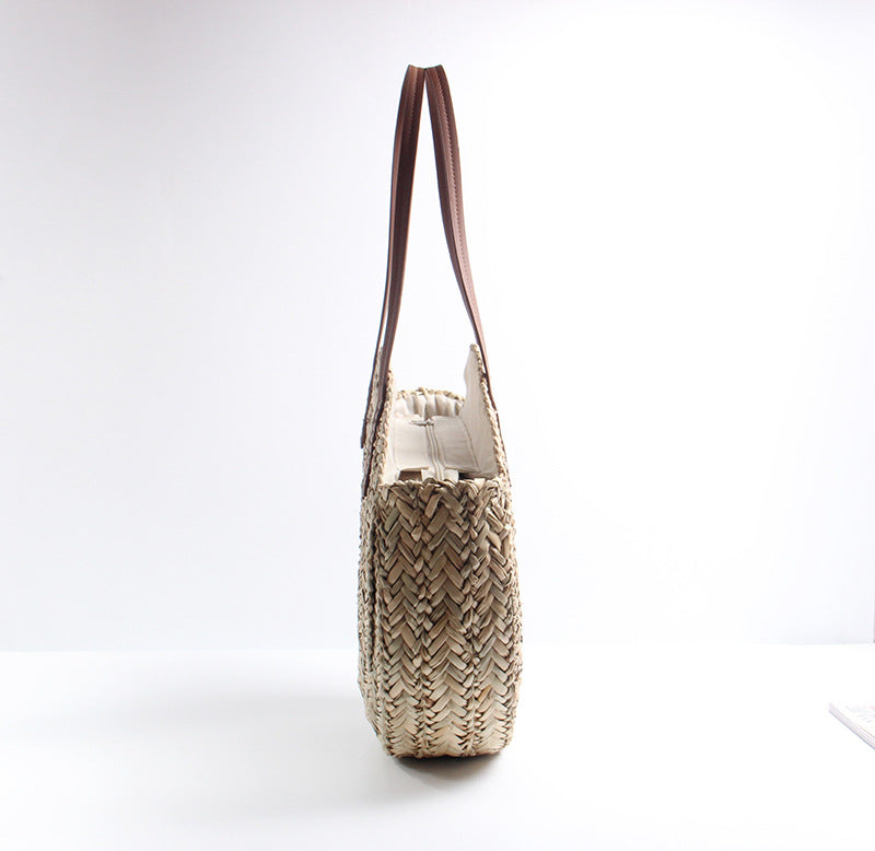 New aquatic plant round straw bag vacation beach bag single shoulder large capacity woven bag women's fashion simple rattan bag