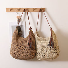 Heart Tassel Woven Straw Shoulder Bag Hollow Out Beach Handbag for Vacation Travel
