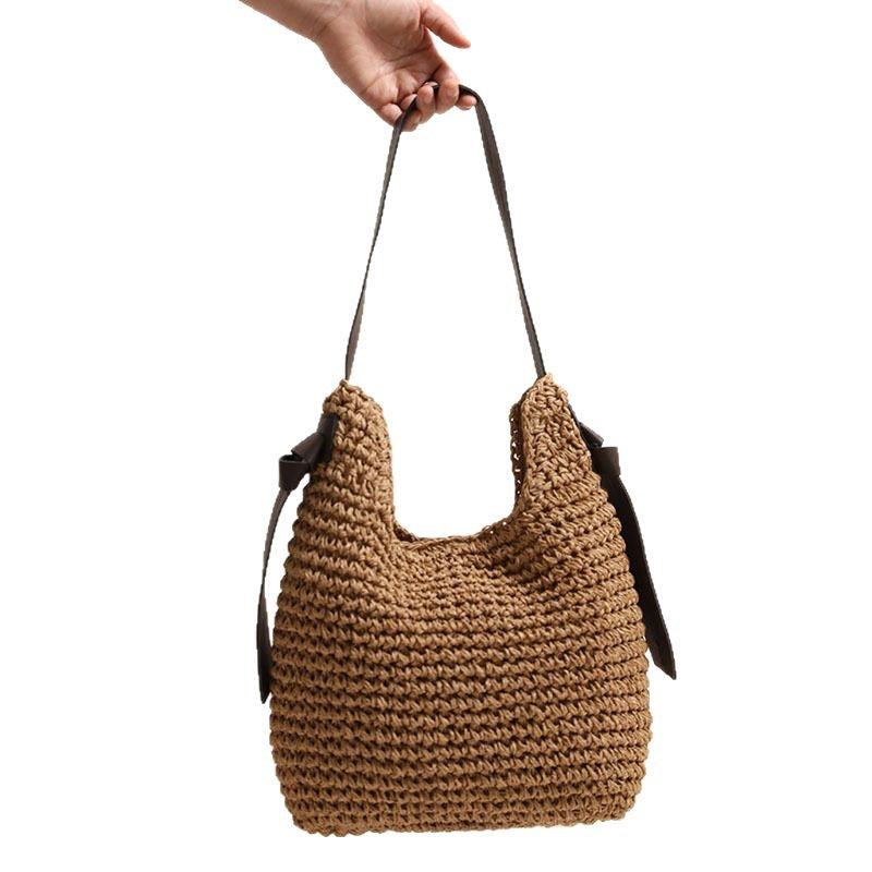Tassel Straw Cylinder Shoulder Bag Large Capacity Woven Beach Vacation Purse
