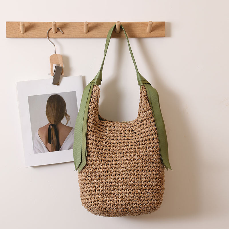 Japanese streamer shoulder straw bag, new large-capacity solid color woven bag, seaside resort beach bag, fashion straw bag