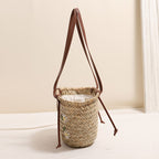 Fresh Floral Embroidered Raffia Shoulder Bag  Large Capacity 2025 Summer Triangle Beach Tote