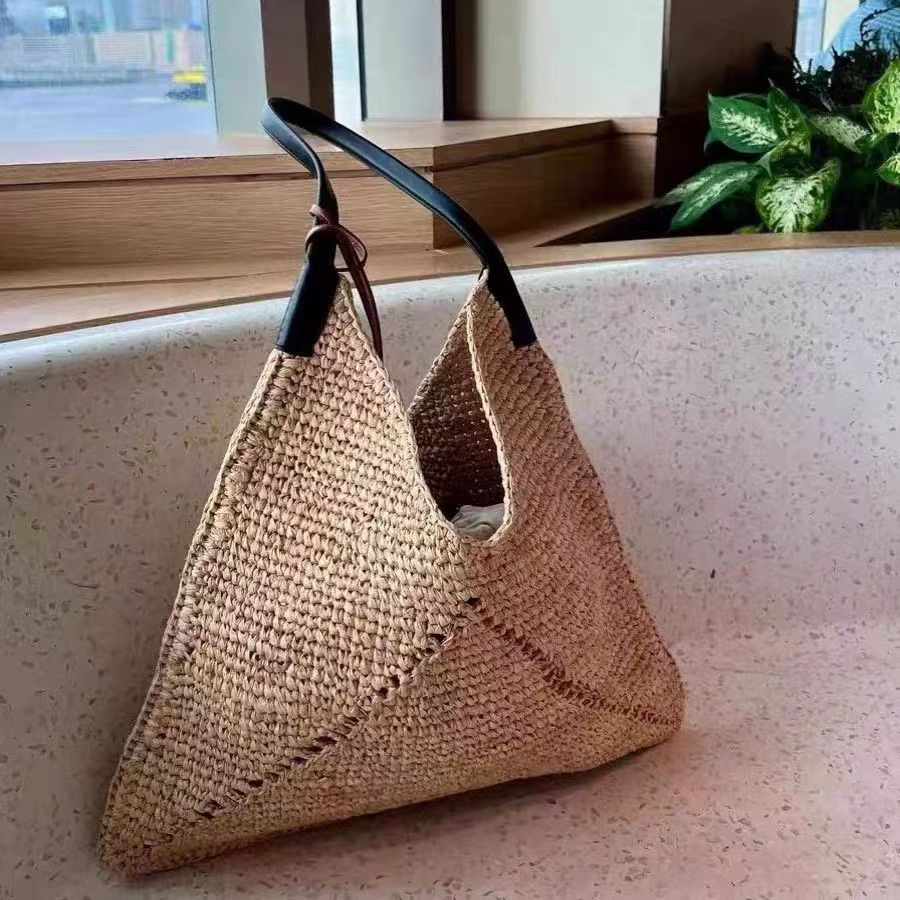 French Raffia Triangle Shoulder Bag  Large Capacity Straw Beach Tote