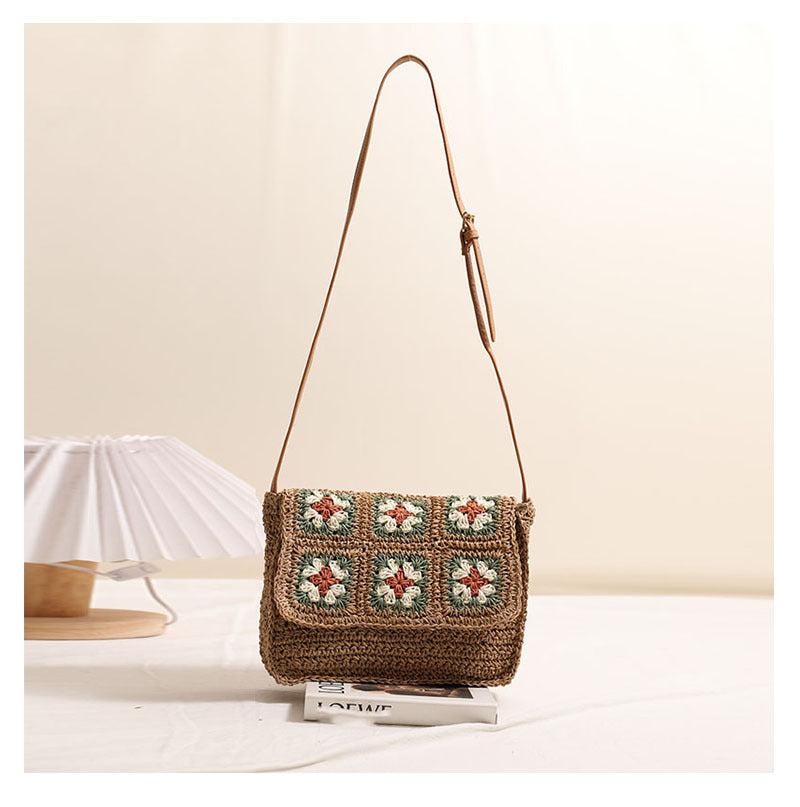Vintage Floral Woven Crossbody Bag  Medium Straw Shoulder Bag with Flap, Holiday Beach & Summer Outfit Bag