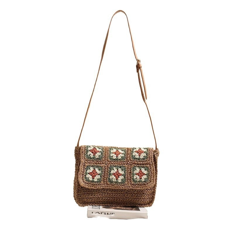 Vintage Floral Woven Crossbody Bag  Medium Straw Shoulder Bag with Flap, Holiday Beach & Summer Outfit Bag