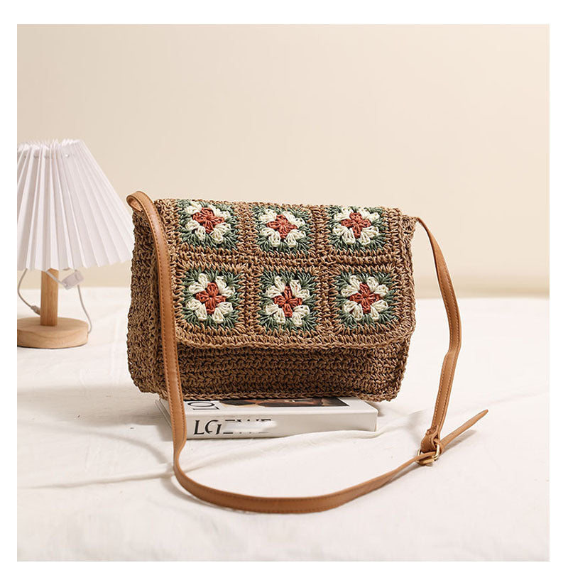 Vintage Floral Woven Crossbody Bag  Medium Straw Shoulder Bag with Flap, Holiday Beach & Summer Outfit Bag