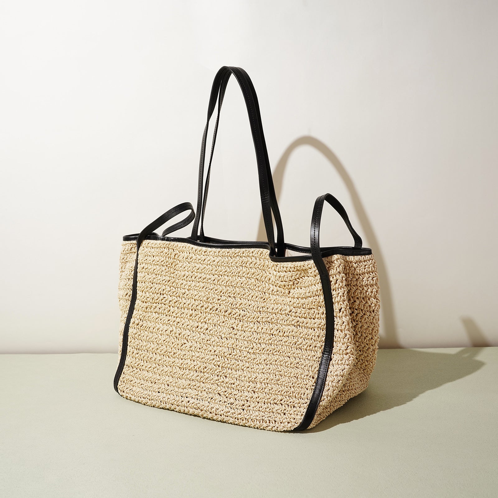 Leather Raffia Straw Tote Bag  Large Woven Shoulder & Crossbody Handbag with Lock Closure, Classic Everyday Work Bag
