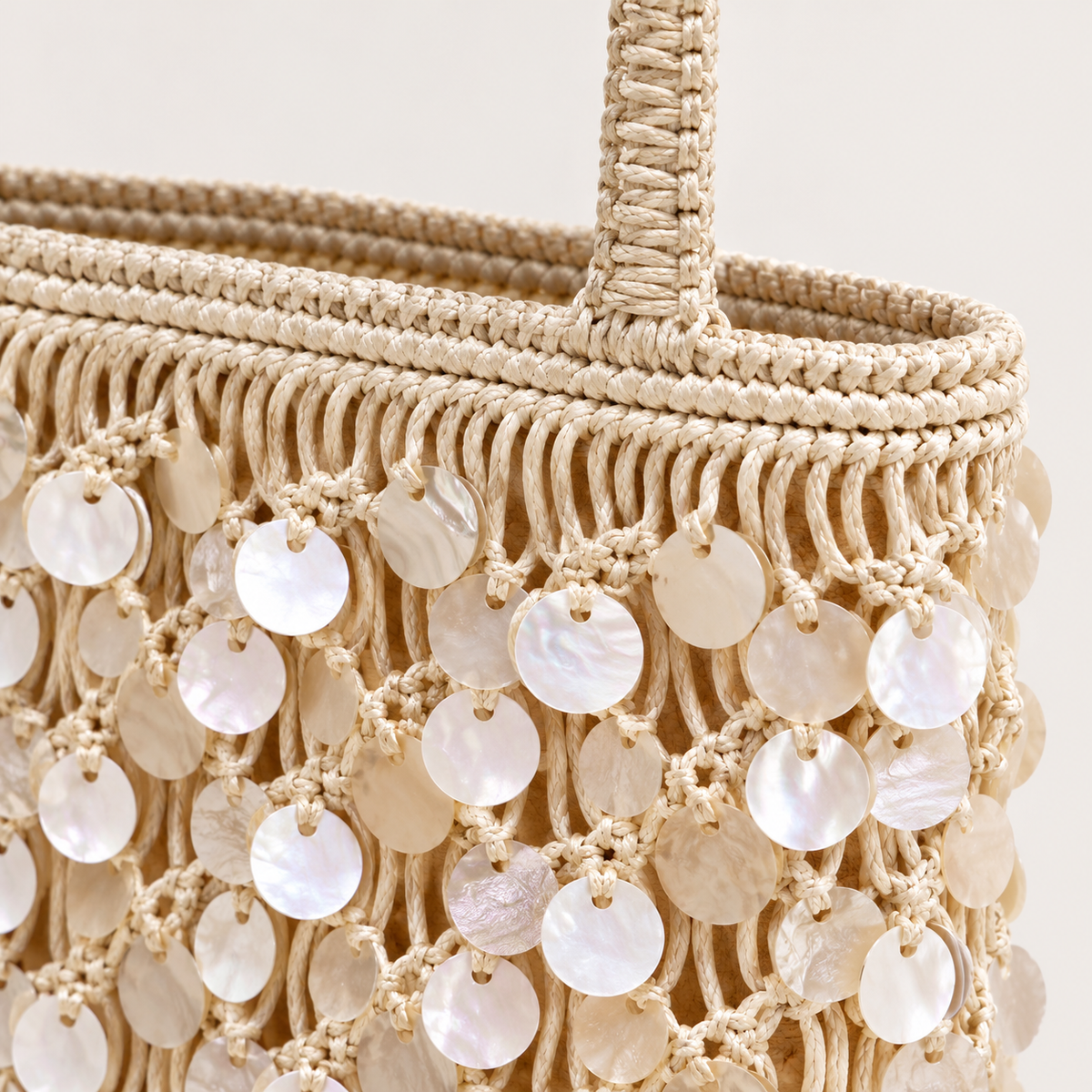 Shell Detail Cotton Net Tote, close-up of the cotton net and visible construction